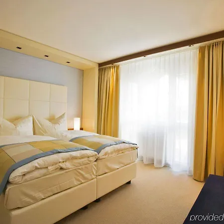Hotel Revier Saentispark 4*